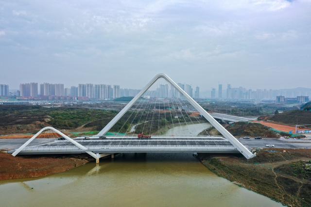 下载.jpg 下载.jpg